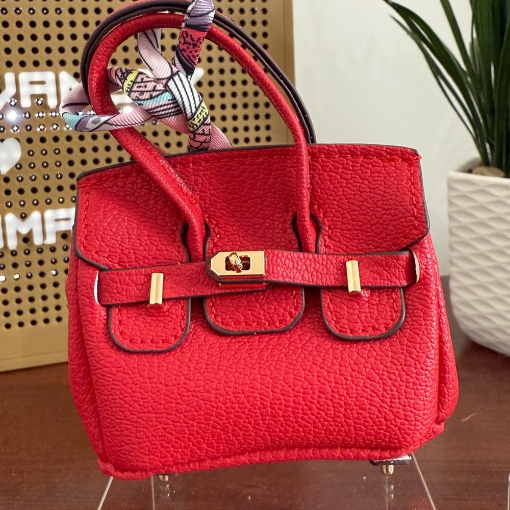 New designer Mini Handbag bag charm keychain -Red, Pink - Picture 4 of 10
